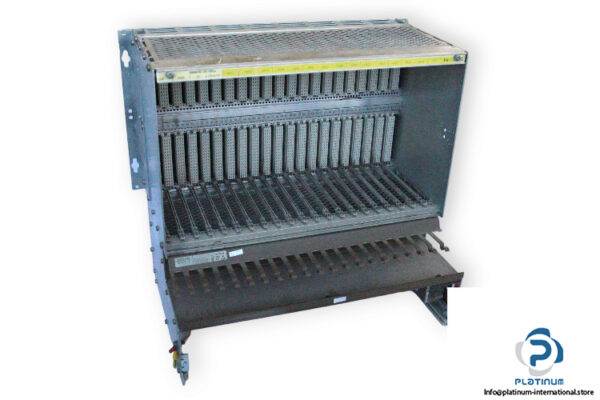 siemens-6ES5-135-3UA21-central-controller-(used)