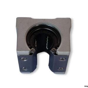 motoprecision-SBR16UU-linear-bearing-unit-(new)-(carton)-1