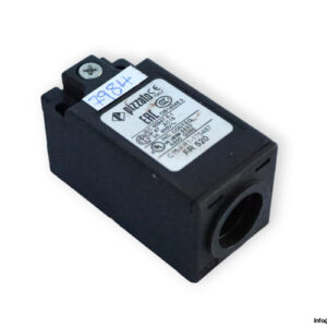 pizzato-FR-520-limit-switch-(new)