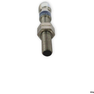 telemecanique-XS608B1PAM12-inductive-sensor-used-2