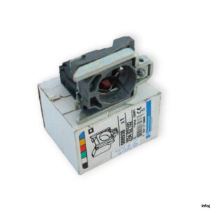 telemacanique-ZBE-102-single-contact-block-with-body-fixing-collar-new