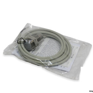 baumer-18I9524-magnetic-angle-sensors-1