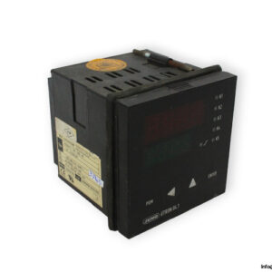 jumo-70303010-042-000-00-compact-microprocessor-controller-(used)