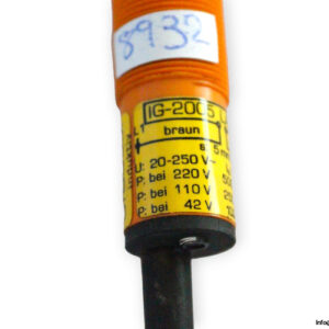 ifm-IG-2005-LABOW-inductive-sensor-used-2