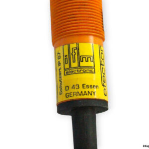ifm-IG-2005-LABOW-inductive-sensor-used-4