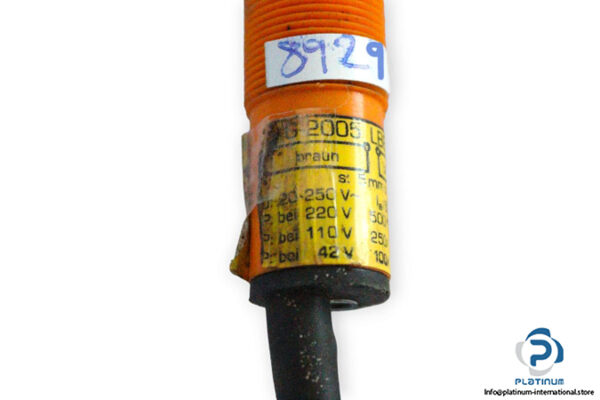 ifm-IG-2005-LBBOW-inductive-sensor-used-2