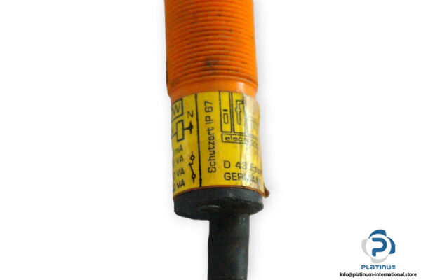 ifm-IG-2005-LBBOW-inductive-sensor-used-3