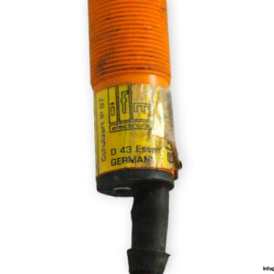 ifm-IG-2005-LBBOW-inductive-sensor-used-4