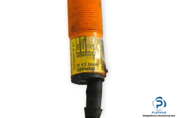 ifm-IG-2005-LBBOW-inductive-sensor-used-4