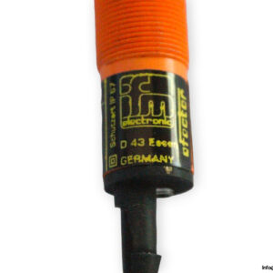 ifm-IG-2008-ABOA-inductive-sensor-used-4