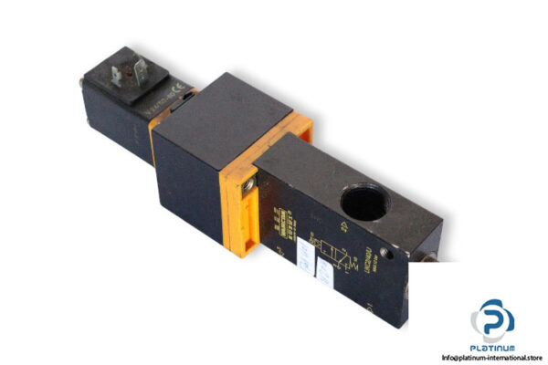 Waircom-UKC2_40_U-air-pilot-valve-(used)