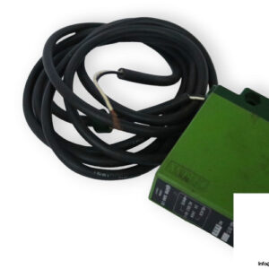 sunx-NX-51T-compact-multi-voltage-photoelectric-sensor-used