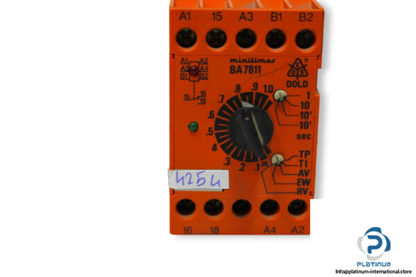 dold-ba7811-multifunction-relayused-1