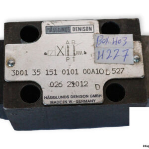 Denison-3D01-35-151-0101-00A10-D527-026-21012-solenoid-operated-directional-valve-(used)-1