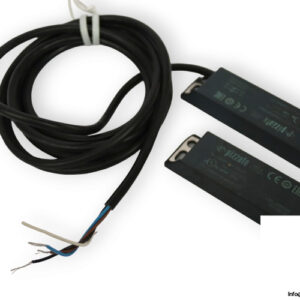 pizzato-SRBD40AN2-safety-magnetic-sensor-used