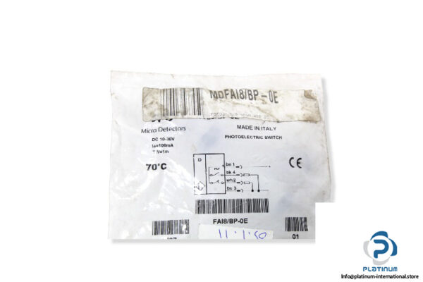micro-detectors-fai8_bp-0e-photoelectric-reflective-sensor-2