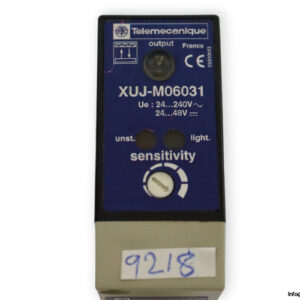 telemecanique-XUJ-M06031-photoelectric-reflex-sensor-new-2