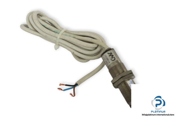 micro-detectors-SS2_AP-1A-photoelectric-sensor-(used)