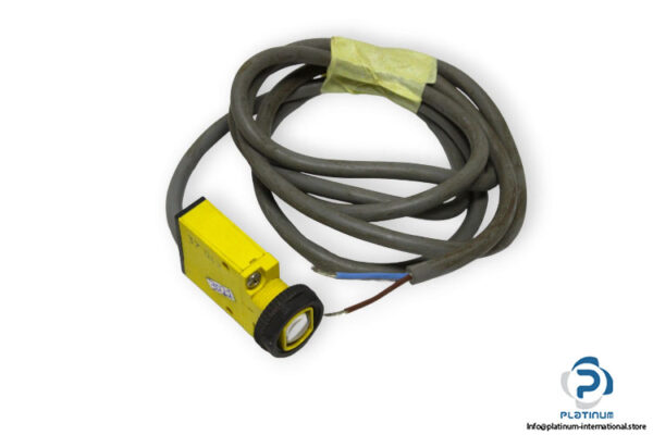 turck-SO3M-MI-6-photoelectric-sensor-(used)