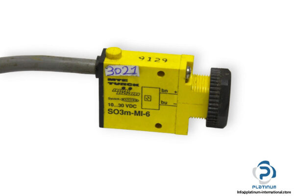 turck-SO3M-MI-6-photoelectric-sensor-(used)-2