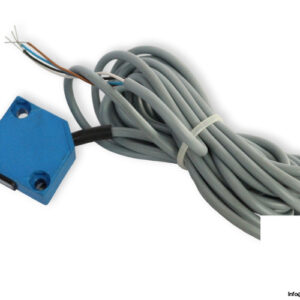 contrinex-LTK-3030-103-diffuse-sensor-(new)