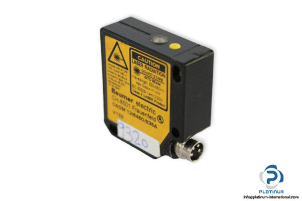 baumer-OADM-12I6460_S35A-distance-sensor-used-2