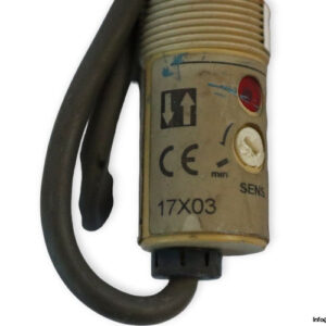 omron-E3F2-DS30C4-photoelectric-diffuse-reflective-sensor-used-3