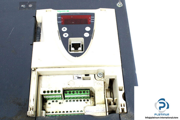 telemecaniqe-atv61hd45n4-speed-drive-2