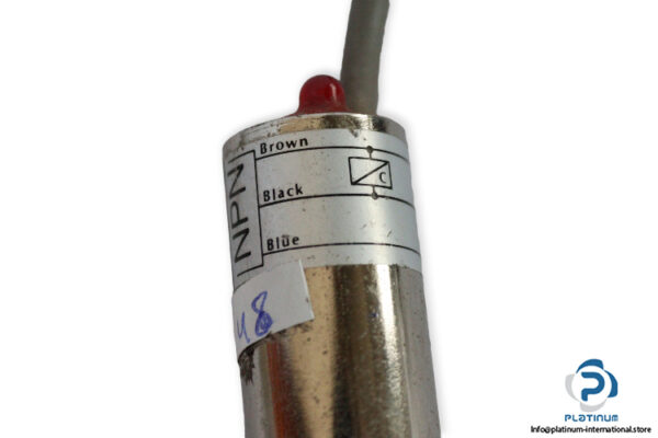 selet-torino-SN2-NPN-NO20-81-inductive-proximity-sensor-(used)-2