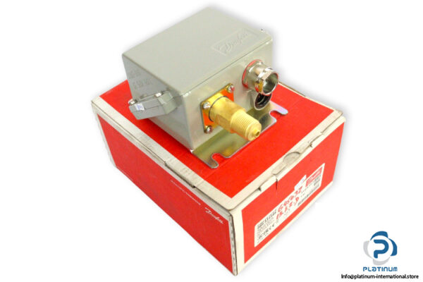 danfoss-KPS37-060-310166-pressure-switch-(new)