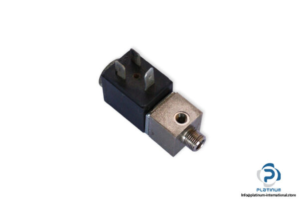 Camozzi-A331-3C2-single-solenoid-valve-(used)