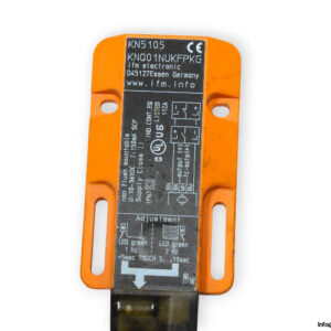 ifm-kn5105-capacitive-sensor-used-2