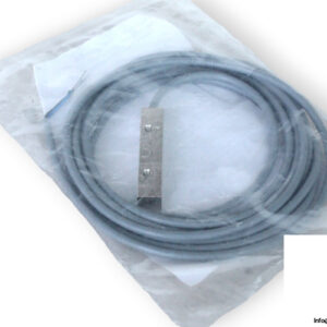 baumer-IFF-08-26-35_L1_L-inductive-proximity-sensor-new