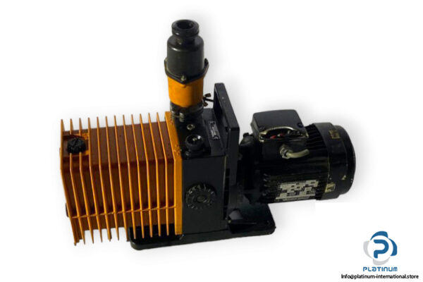 Alcatel-2008A-rotary-vane-pump-(used)