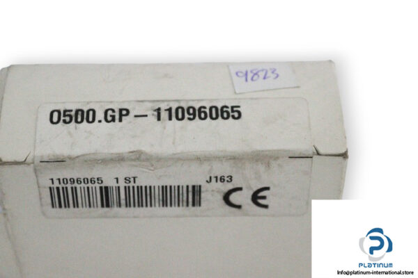 baumer-O500-GP-11096065-diffuse-sensor-new-4