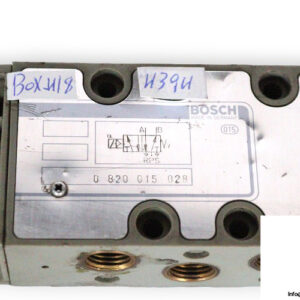 Bosch-0-820-015-028-solenoid-valve-(used)-3
