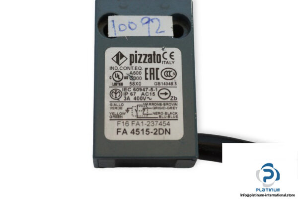 pizzato-FA-4515-2DN-prewired-position-switch-(new)-2