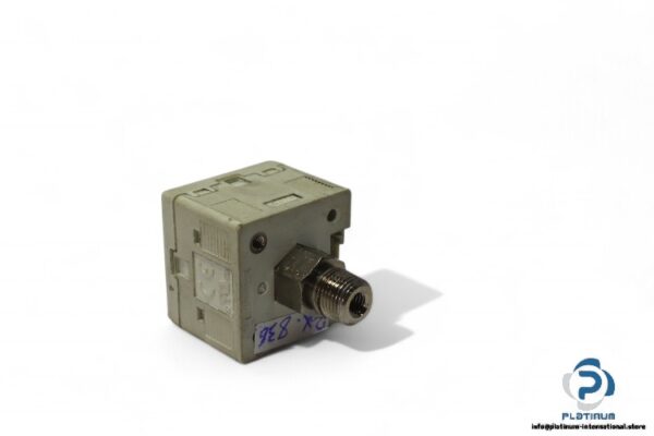 smc-ise30a-01-b-pressure-switch-2