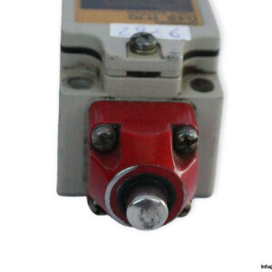 omron-D4B-1170-safety-limit-switch-used-3