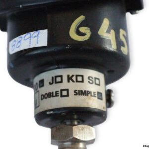simple-pt100-l48-d2.4-temperature-sensor-(used)-2