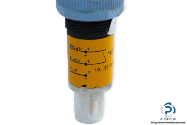 datasensor-S5-5-G8-62-ST4-photoelectric-emitter-sensor-(used)-3