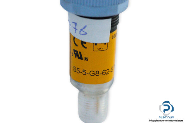 datasensor-S5-5-G8-62-ST4-photoelectric-emitter-sensor-(used)-5