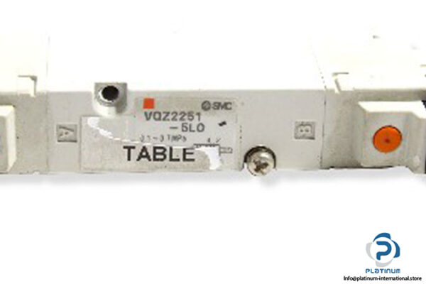 smc-vqz2251-5lo-double-solenoid-valve-2
