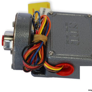 sor-12NN-EE614-M4-C1A-TT-pressure-switch-(new)-1