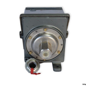 ue-H402-550-pressure-switch-(used)-1