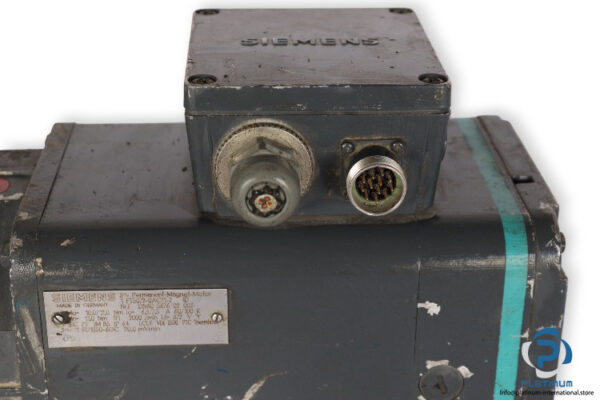 siemens-1FT5072-0AC71-Z-permanent-magnet-motor-(used)-1