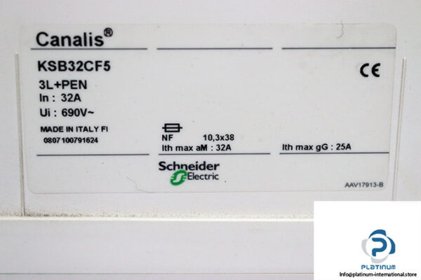 schneider-KSB32CF5-tap-off-unit-(new)-1