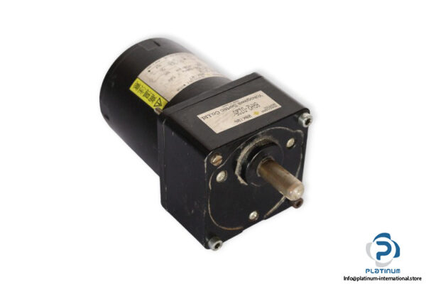 yokogawa-RM-H8L25ZM-reversible-motor-(used)