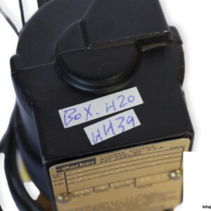 Parker-04F48S2106A3FEC80-solenoid-valve-(new)-2