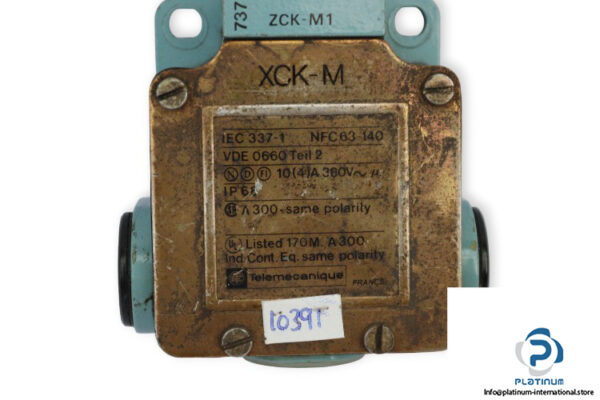 telemecanique-XCK-M-limit-switch-(used)-1